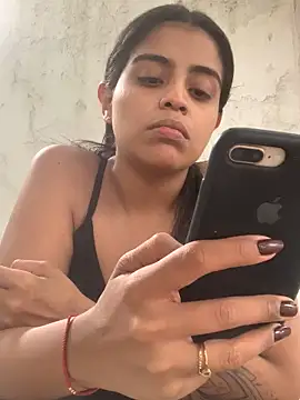 sweetsofia18 online show from 02-07-26, 05:16