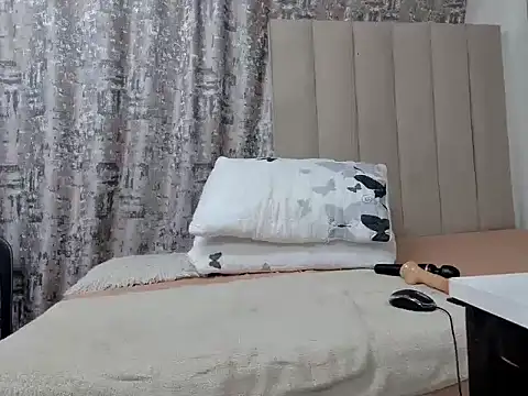 Pearl 00 online show from 01-30-25, 10:30