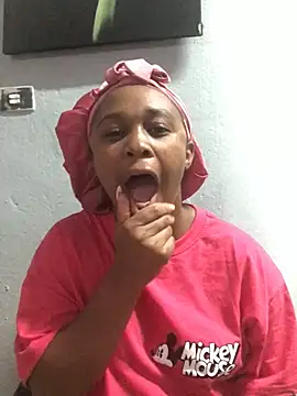 Pearl 00 online show from 01-09-26, 12:08