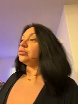 AlyssiaAmoreXO online show from 10-26-25, 05:19