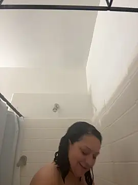 AlyssiaAmoreXO online show from 11-01-25, 10:45