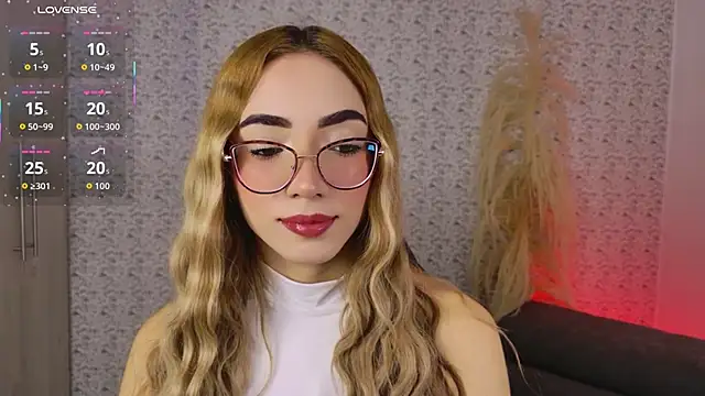 Sarajonnes online show from 02-28-26, 02:40