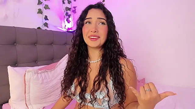 charlotte james0 online show from 03-03-25, 01:31