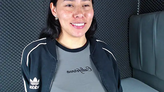  joy yva online show from 01-09-26, 01:52