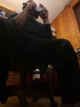 Dikkiduohottt online show from 03-03-25, 10:31