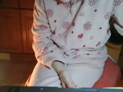 VeneRed online show from 02-08-26, 04:49