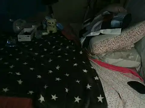 VeneRed online show from 02-26-26, 03:22