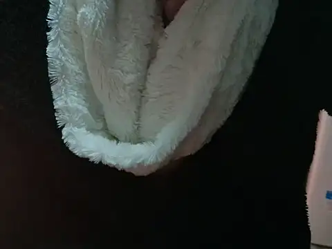 VeneRed online show from 03-31-26, 06:08