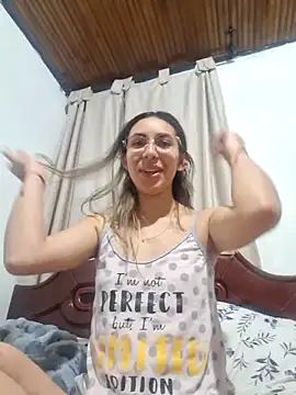 Snapshot of Scarlett_Khan chatting on 01-05-25, 04:04 Scarlett Khan online show from 01-05-25, 04:04