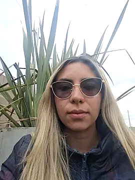 Snapshot of Scarlett_Khan chatting on 03-19-25, 05:06 Scarlett Khan online show from 03-19-25, 05:06