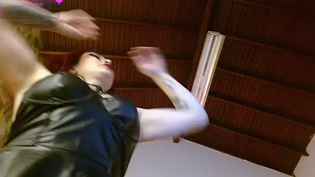 madame ibby online show from 10-31-25, 01:34