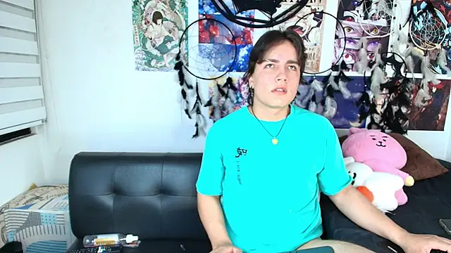 Snapshot of lukashollow_ chatting on 10-14-25, 01:50 lukashollow online show from 10-14-25, 01:50