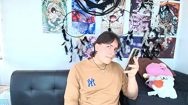 Snapshot of lukashollow_ chatting on 10-18-25, 07:14 lukashollow online show from 10-18-25, 07:14