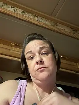 Snapshot of TheANNswer chatting on 04-09-26, 12:21 TheANNswer online show from 04-09-26, 12:21