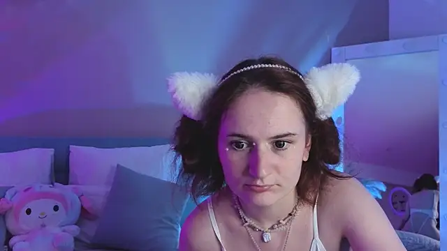 L1ittle kitty  online show from 07-06-26, 05:48