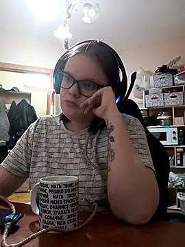 DivaMarisa online show from 03-21-25, 09:12