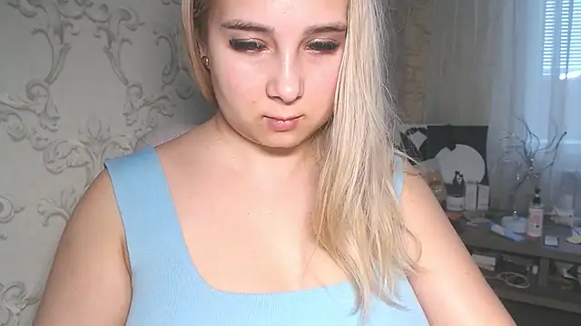 DolphinDreams online show from 02-25-26, 11:09