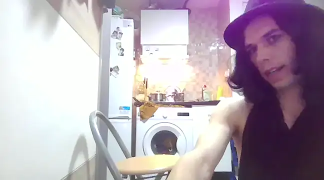 Snapshot of Just_Gabriella chatting on 03-19-25, 07:49 Just Gabriella online show from 03-19-25, 07:49