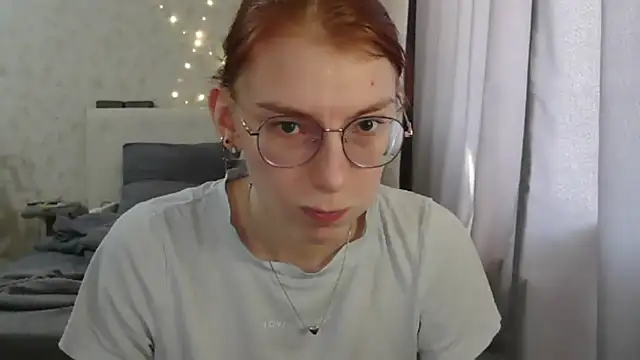 Snapshot of KateBunny chatting on 05-19-26, 09:59 KateBunny online show from 05-19-26, 09:59