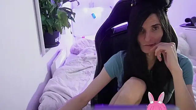 CeriseLapine online show from 02-20-25, 10:15