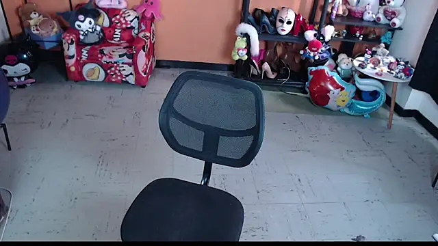 MissMiia2 online show from 02-15-26, 06:15