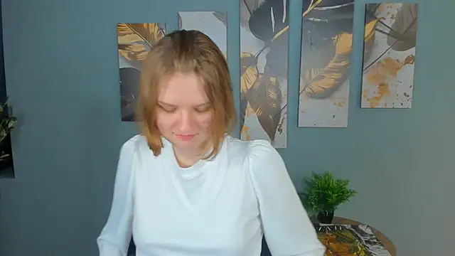 LilianSwall online show from 01-10-26, 01:24