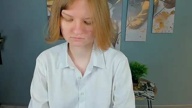 LilianSwall online show from 01-12-26, 01:38