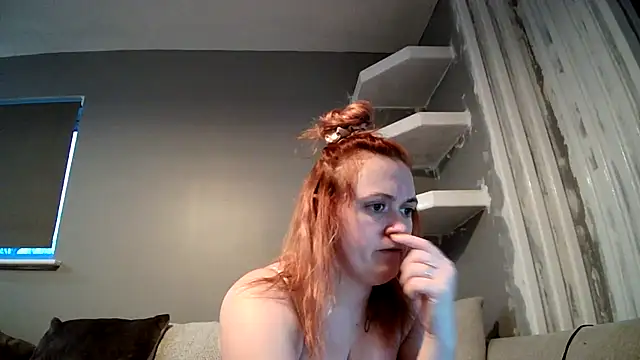 Snapshot of DynamicDuo_oxo chatting on 01-15-25, 04:21 DynamicDuo oxo online show from 01-15-25, 04:21