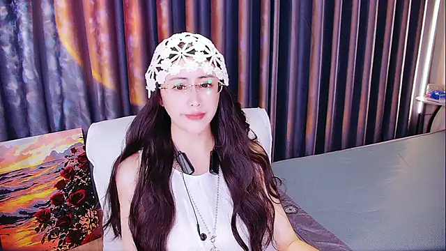 Snapshot of Daisy7_11 chatting on 09-17-25, 07:10 Daisy7 11 online show from 09-17-25, 07:10