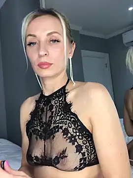 Diamond Bunny  online show from 02-26-25, 08:44