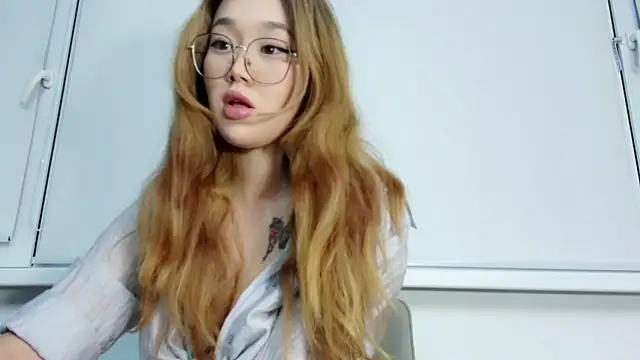 Jennatyan online show from 11-22-25, 11:20