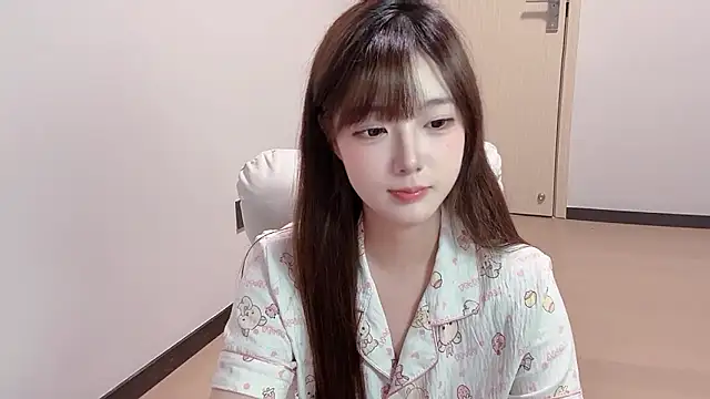 Fairy-06 online show from 11-11-25, 01:33