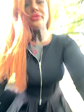 krysstal003 online show from 10-26-25, 10:43