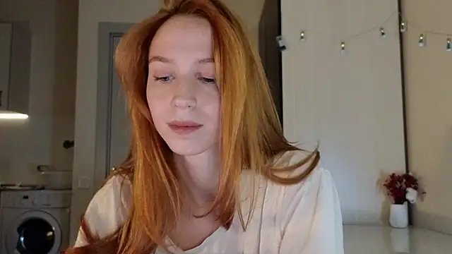 Mary Av online show from 10-22-25, 08:52