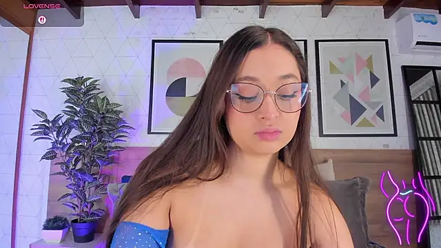 MiaKay1 online show from 02-06-26, 03:33