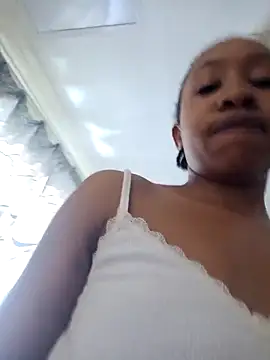 Snapshot of CocoSexyBabe chatting on 02-08-26, 09:02 CocoSexyBabe online show from 02-08-26, 09:02