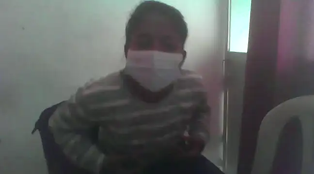 Snapshot of littleTeen chatting on 01-13-25, 07:11 littleTeen online show from 01-13-25, 07:11