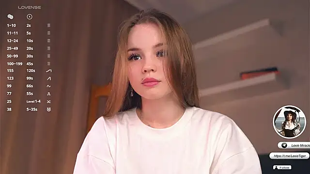 Snapshot of Miss_miracle chatting on 09-13-25, 05:02 Miss miracle online show from 09-13-25, 05:02