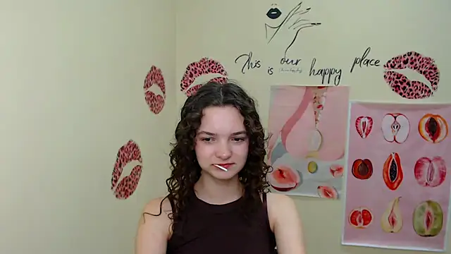  SusieSu  online show from 01-27-25, 01:19