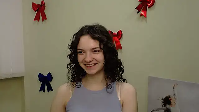  SusieSu  online show from 02-08-25, 07:26