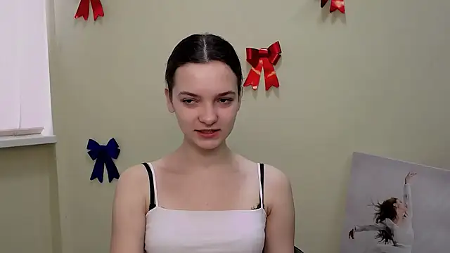  SusieSu  online show from 02-21-25, 07:23