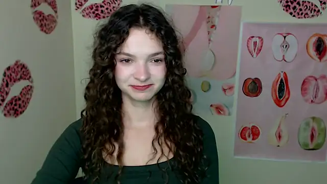  SusieSu  online show from 10-07-25, 06:54