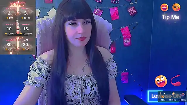 Snapshot of Violla_My chatting on 04-22-26, 05:43 Violla My online show from 04-22-26, 05:43