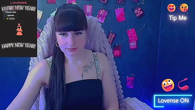 Snapshot of Violla_My chatting on 04-26-26, 12:25 Violla My online show from 04-26-26, 12:25