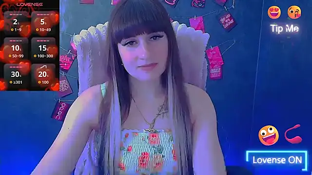 Snapshot of Violla_My chatting on 05-09-26, 05:34 Violla My online show from 05-09-26, 05:34