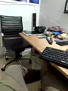 GO LALA online show from 01-22-25, 10:29