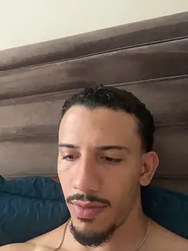 Snapshot of pteno1 chatting on 12-14-24, 12:23 pteno1 online show from 12-14-24, 12:23