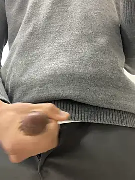 Snapshot of pteno1 chatting on 12-19-24, 09:17 pteno1 online show from 12-19-24, 09:17