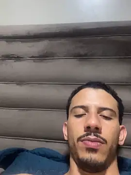 Snapshot of pteno1 chatting on 12-20-24, 03:03 pteno1 online show from 12-20-24, 03:03