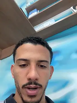 Snapshot of pteno1 chatting on 12-20-24, 07:17 pteno1 online show from 12-20-24, 07:17